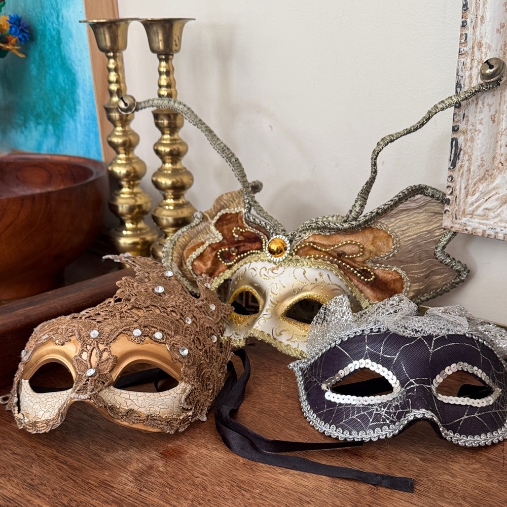 Elegant Masquerade Masks Set Mardi Gras